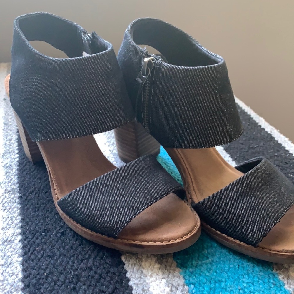 TOMS Majorca Denim Zipper Sandal